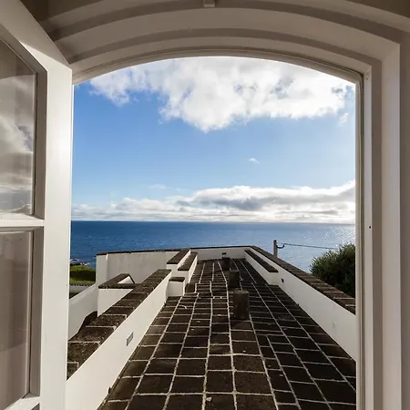 Casa Da Rocha Quebrada Lagoa (Azores)