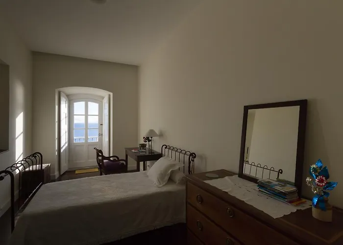 Casa Da Rocha Quebrada Lagoa (Azores)